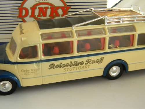 Sought After ! DINKY Collection Scale 1:43 in Box - Large 1950 Mercedes Benz Diesel Bus ! Rare !!!