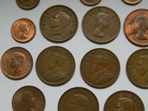 Group of 26 South African Farthings, 1/2 Pennies and Pennies 1923 - 1960 - Many UNC