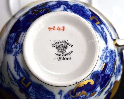 Ultra Rare & Magnificent ! Royal Albert c.1930 Heavily Gold Gilted Blue & White Imari Tea Duo !