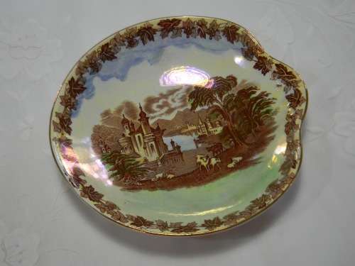 Stunning Maling Hand Painted Dish 1950 - Venice Scenes on Tinted scenes