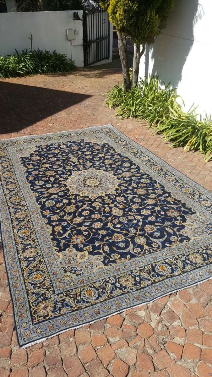Stunning Authentic Persian Hand Knotted Kashan Carpet 3.75m x 2.40m ! - High Value Blue !!