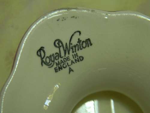 Magnificent Royal Winton Ultra Lustre Glazed Good Sized Tazza - no Damage !