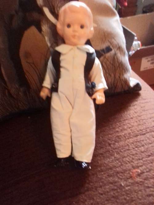 VINTAGE DOLL 33 reduced