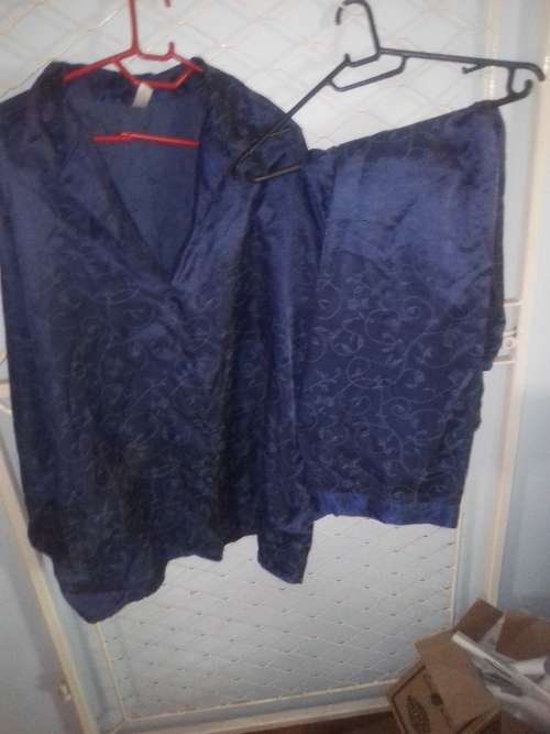 VINTAGE LADIES  PAJAMA SET