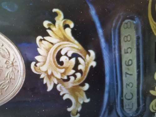 ANTIQUE SINGER HAND CRANK MACHINE