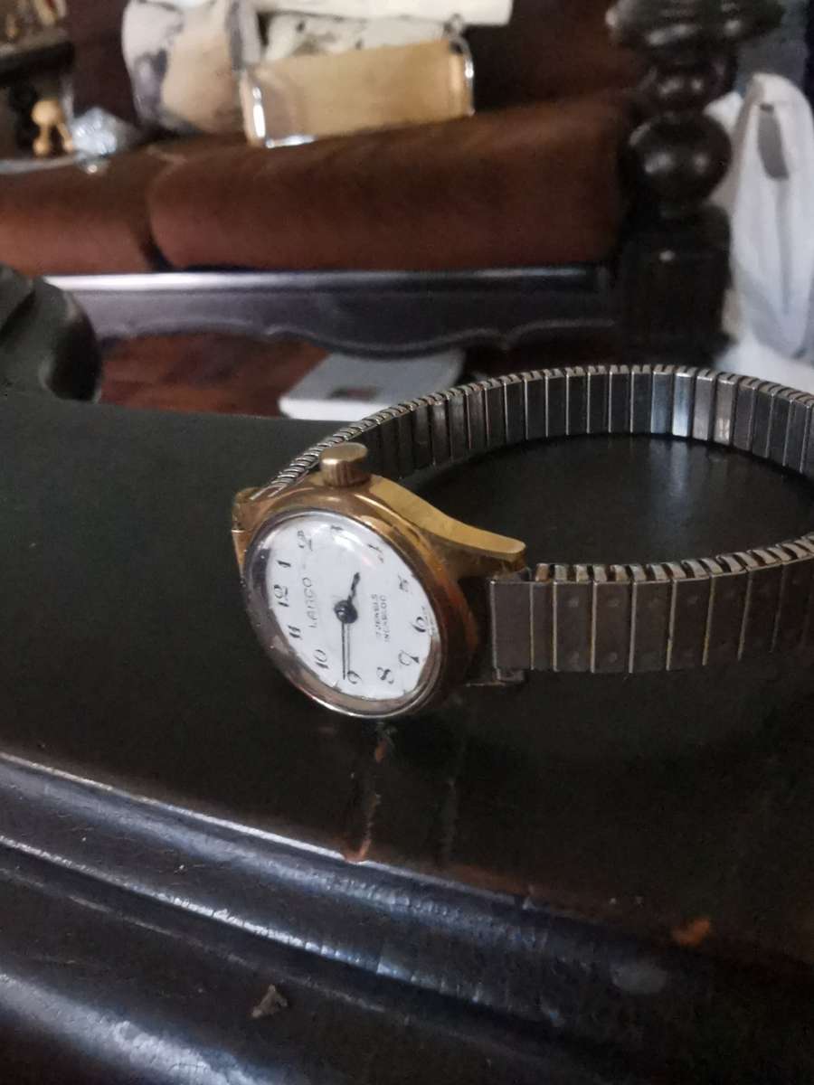 VINTAGE LADIES LANCO WINDUP WATCH WORKING
