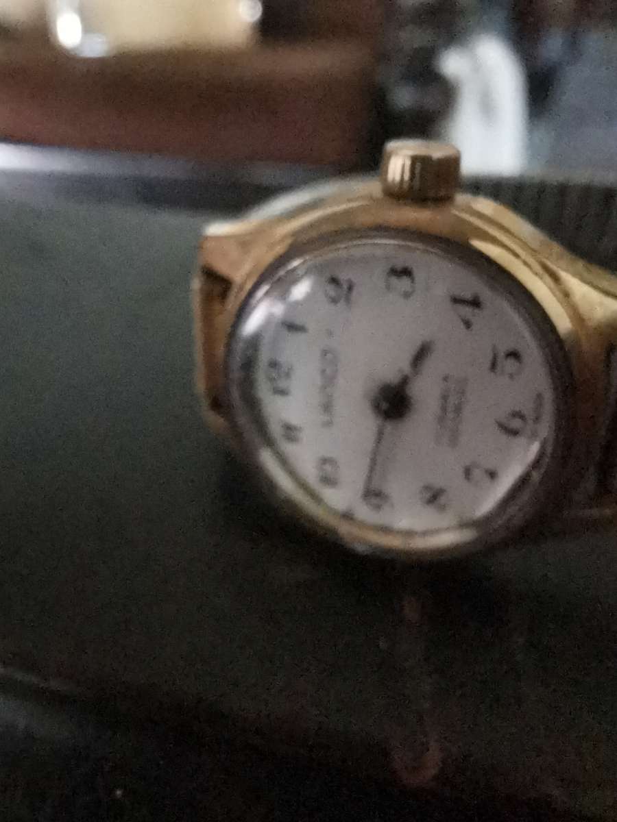 VINTAGE LADIES LANCO WINDUP WATCH WORKING