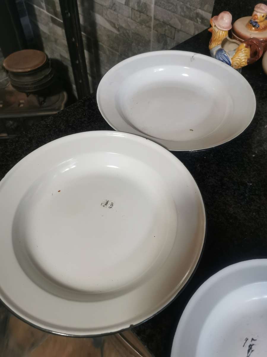 4 ENAMEL PLATES