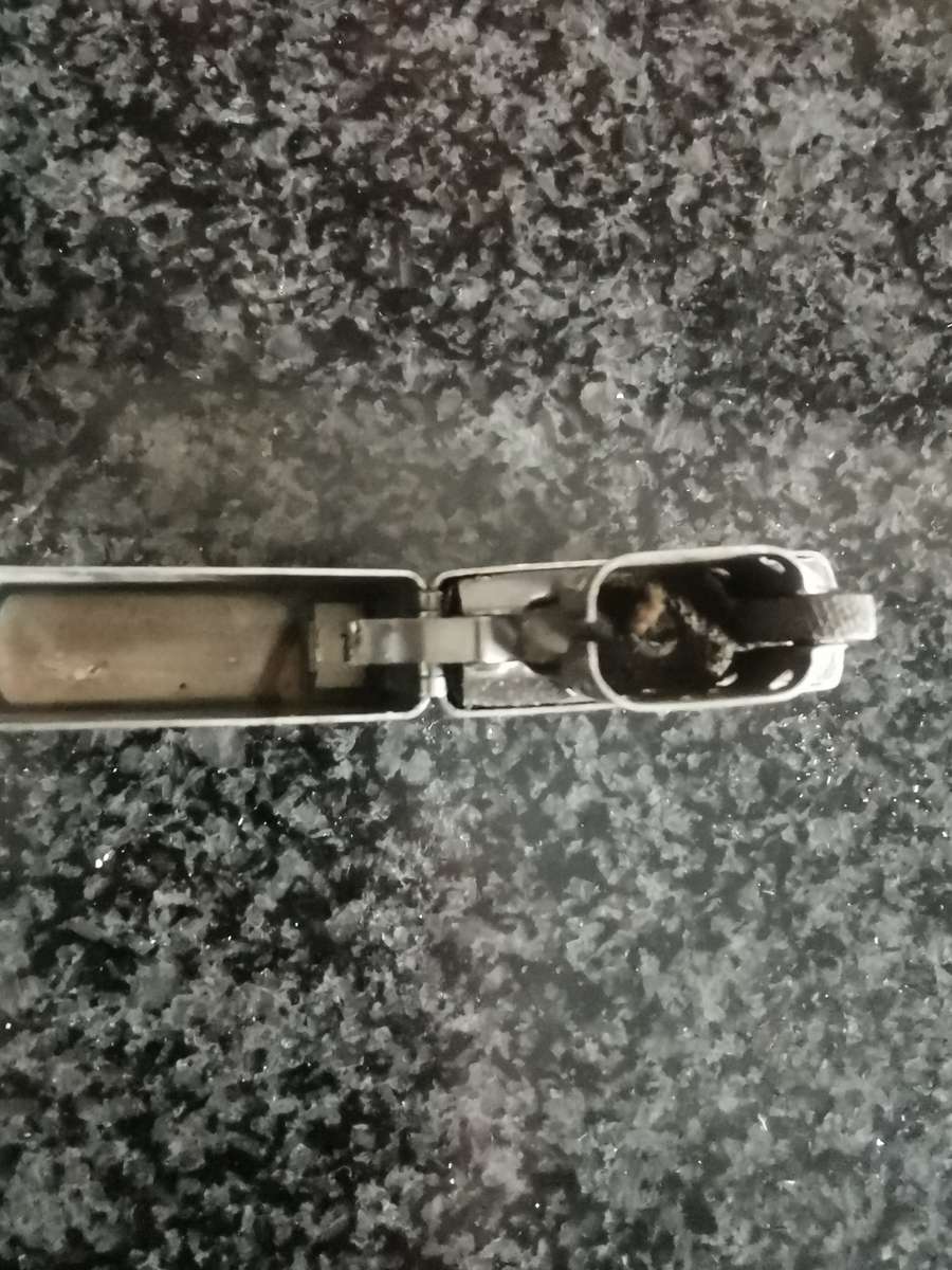 VINTAGE ZIPPO BRADFORD MADE IN ENGLAND