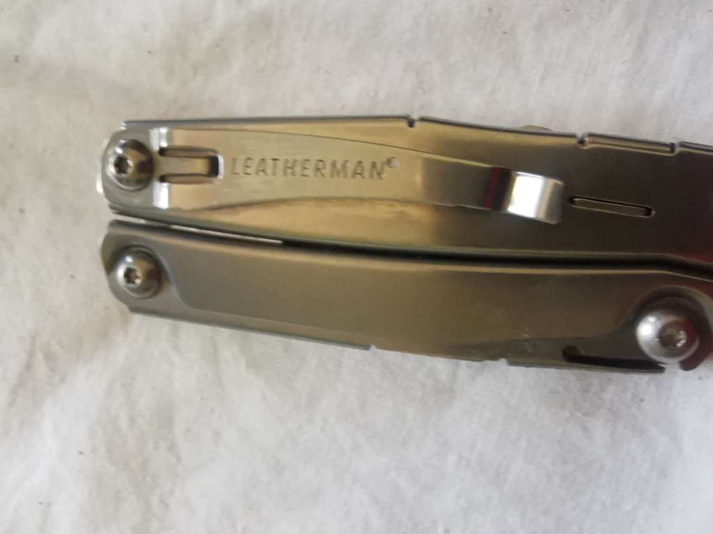GENUINE LEATHERMAN REV MULTITOOL