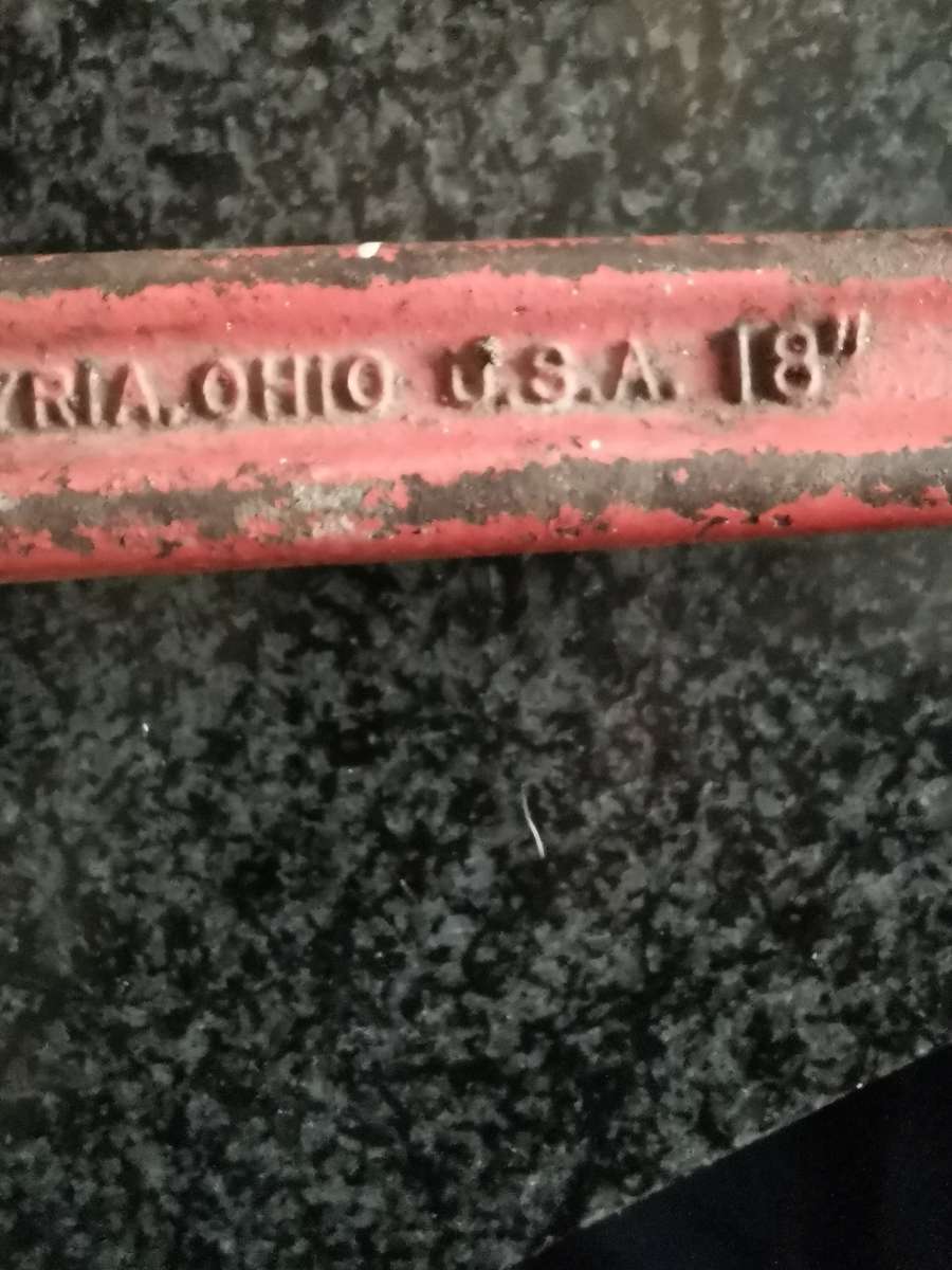 VINTAGE RIDGID HEAVY DUTY WRENCH NO 18