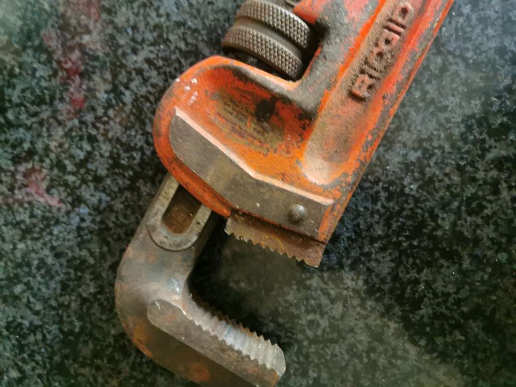 VINTAGE RIDGID HEAVY DUTY WRENCH NO 18