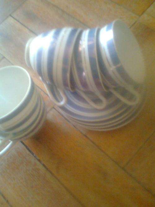 VINTAGE 10 PIECE TEASET