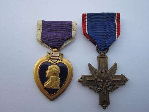 USA Distinguished service cross,(DSC) and Purple heart pair, named, Korean War