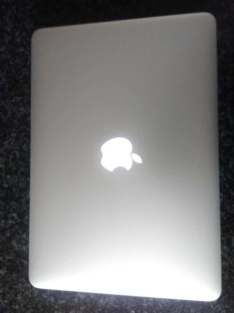 Apple MacBook MacBook Pro 2015 i5