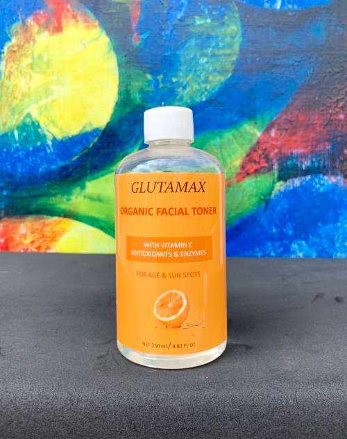 GLUTAMAX ORGANIC BRIGHTENING TONER WITH VITAMIN C AND ENZYMES- 250ml