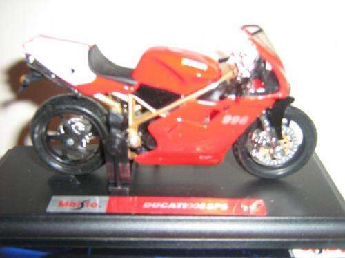 DUCATI 996 SPS (Scale 1/18) by Maisto