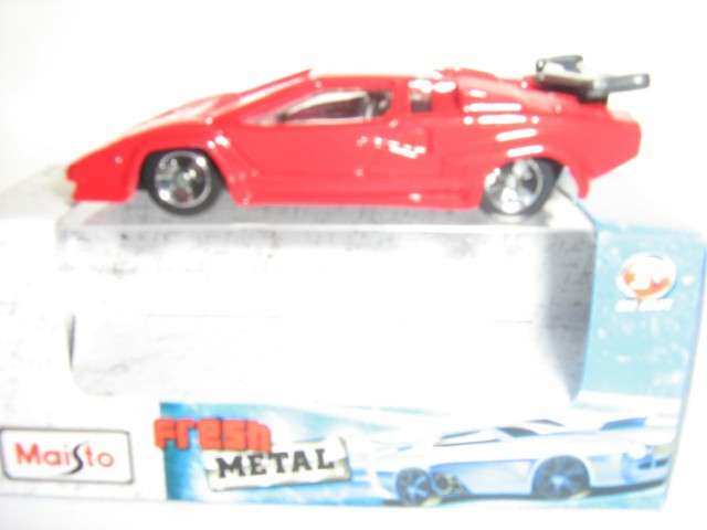 Lamborghini (Scale 1/64) by Maisto