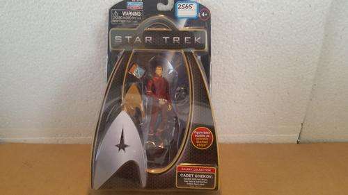 STAR TREK Galaxy Collection - CADET CHEKOV