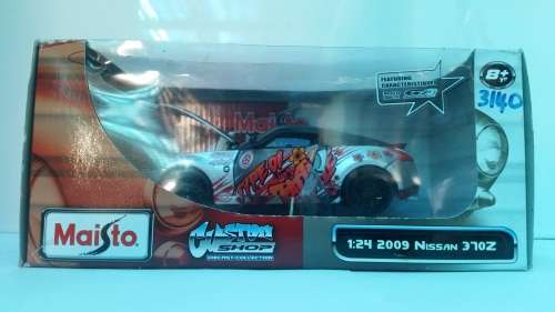 Nissan 370Z 2009 (1:24) - Maisto Custom Shop