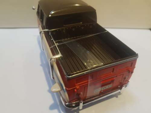 VOLKSWAGEN - Scale 1:24