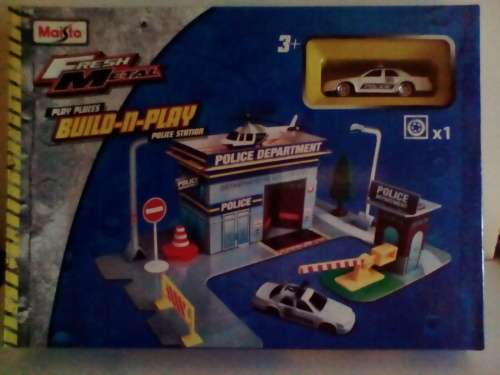 Maisto Fresh Metal : Build-n-play Police Station