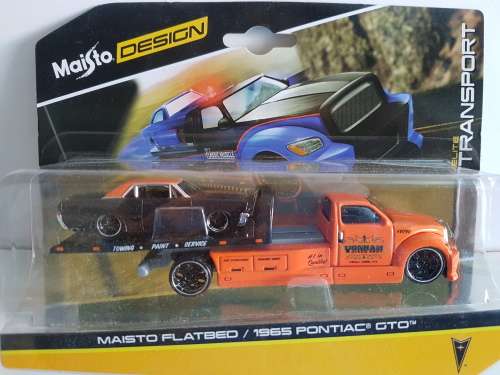 Maisto Flatbed with Pontiac GTO 1965