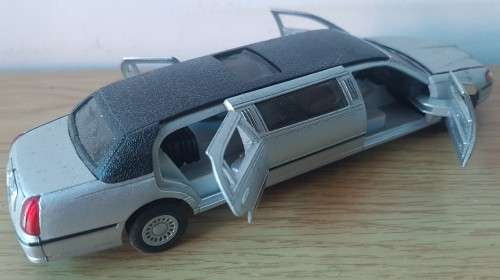 Limo Diecast