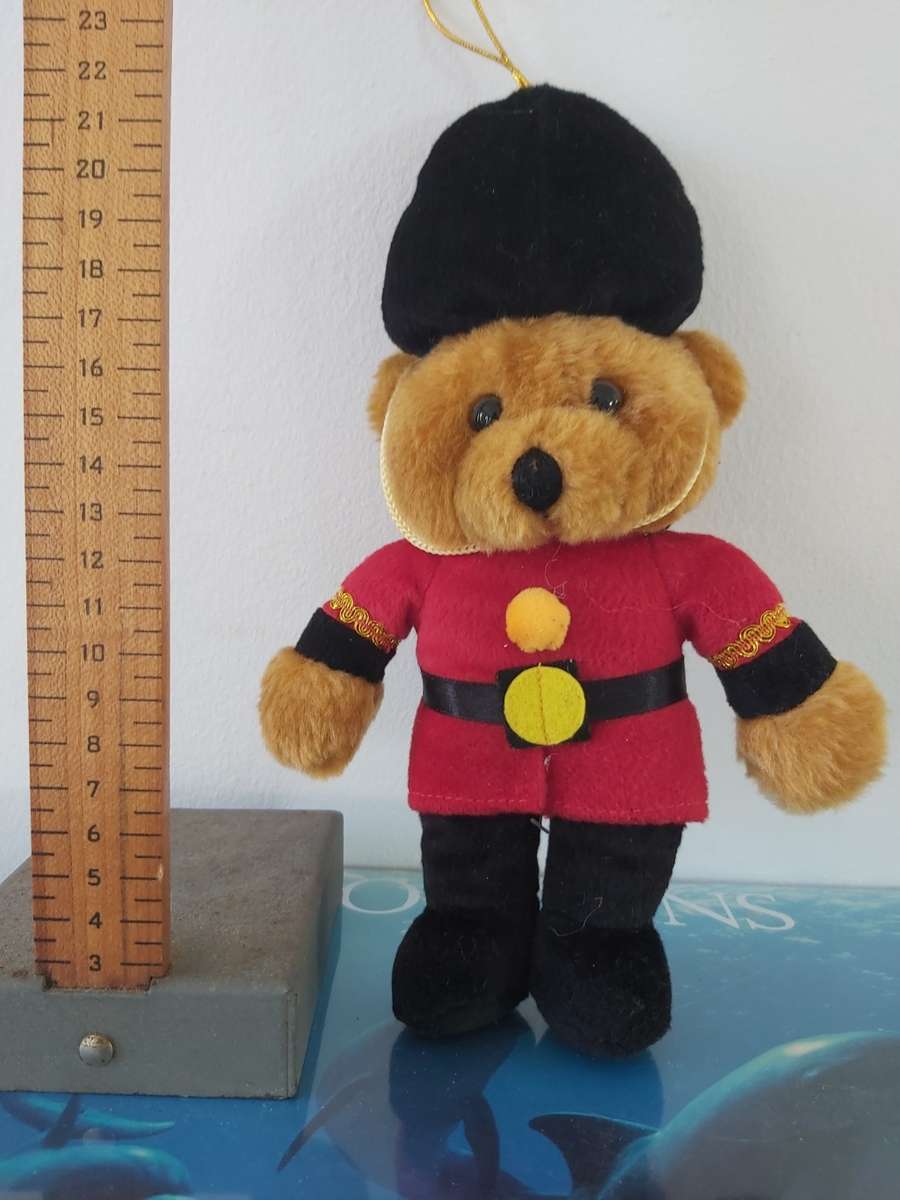 Plush Toy: Bear