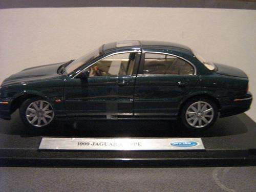 Auction:  Jaguar S-Type 1999 (Scale 1:18) by Welly