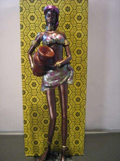 Ornament : African Lady