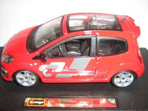 Renault Twingo RS (Scale 1/24) by Bburago - Box slightly shop soiled