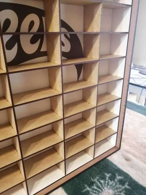 Hotwheels Displays Rack. 100 Cars 1/64 scale