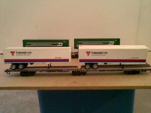 HO TRUCK  CONTAINER WAGONS SET OF 4