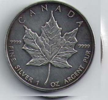1989 1OZ 99.9% PURE SILVER AMERICAN MAPLE LEAF COIN