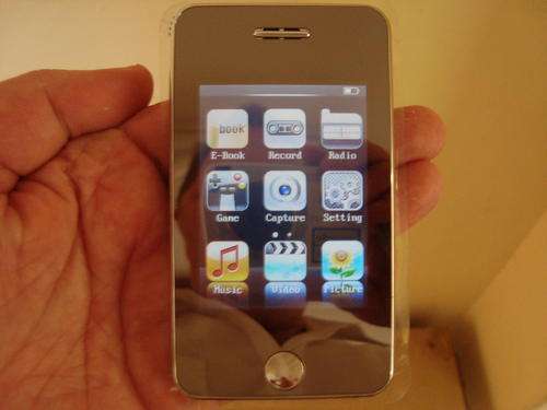 *FREE POSTAGE**MP4 PLAYER OF THE YEAR!!! GREAT FUNCTIONS AND A CAMERA FOR LESS THAN R600 , WOW!