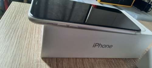 IPhone 11 64GB White