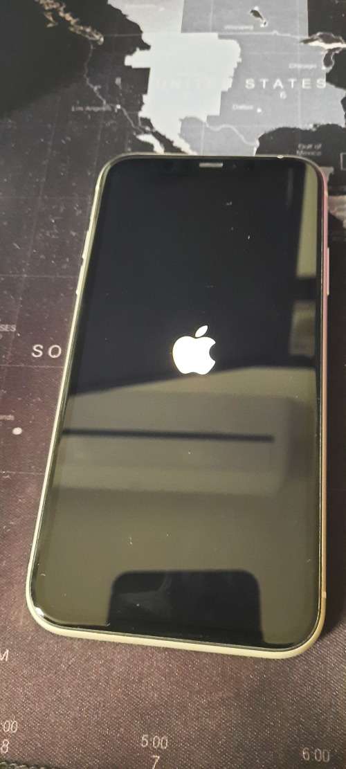 IPhone 11 64GB White