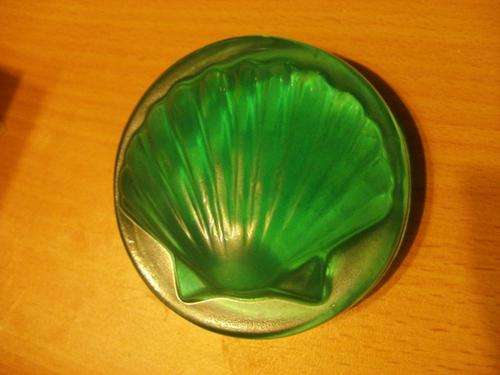 Lovely Shell 100g glycerine soap - available in all fragrances and colours