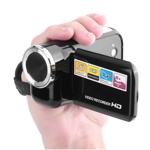 DV180 16MP Black Mini Camera Video Camera with 1.5 "TFT Screen 8 X Digital Zoom High Speed USB 2.0
