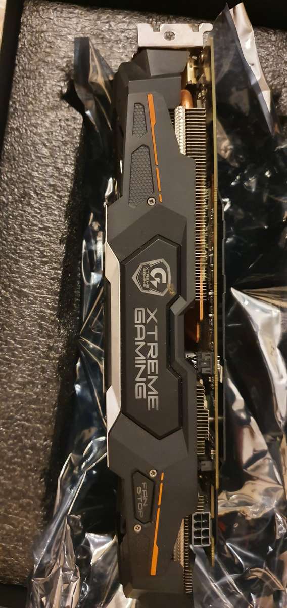 Gigabyte AORUS GeForce GTX 1060 Xtreme Edition 6G rev 2.0 - 2 year warranty remaining