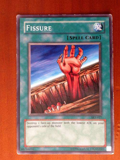Yu-Gi-Oh! Fissure Spell Card