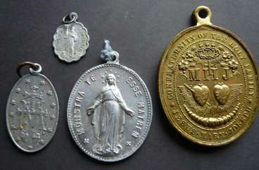Catholic Medals