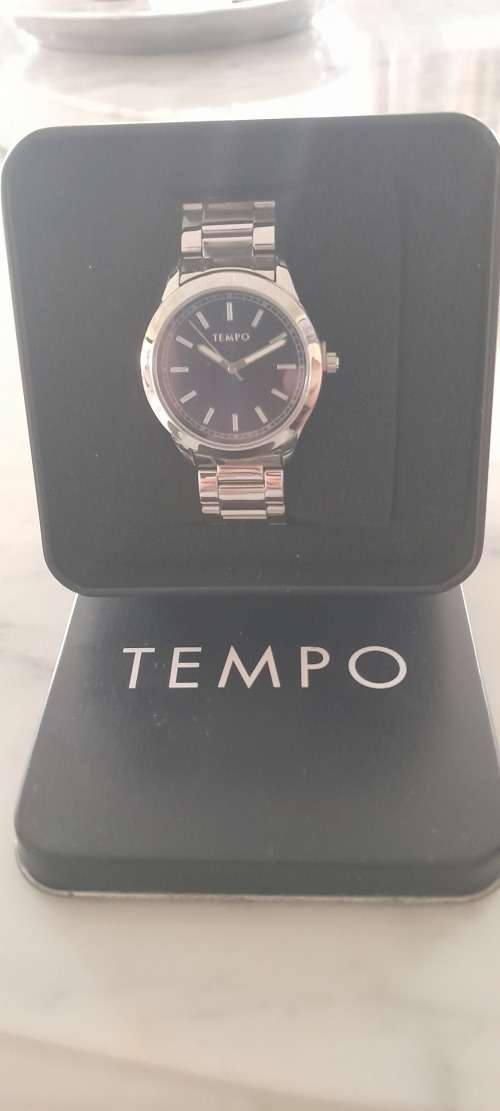 Mens tempo watch