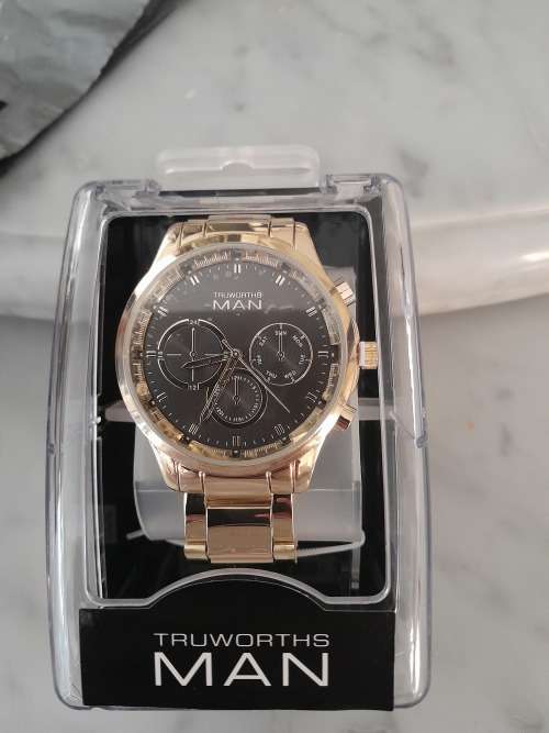 Truworths man watch