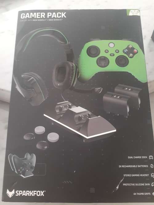 X BOX GAMER PACK