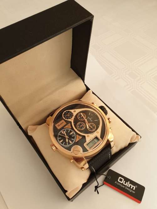 QUALM WATCH DESIGNER