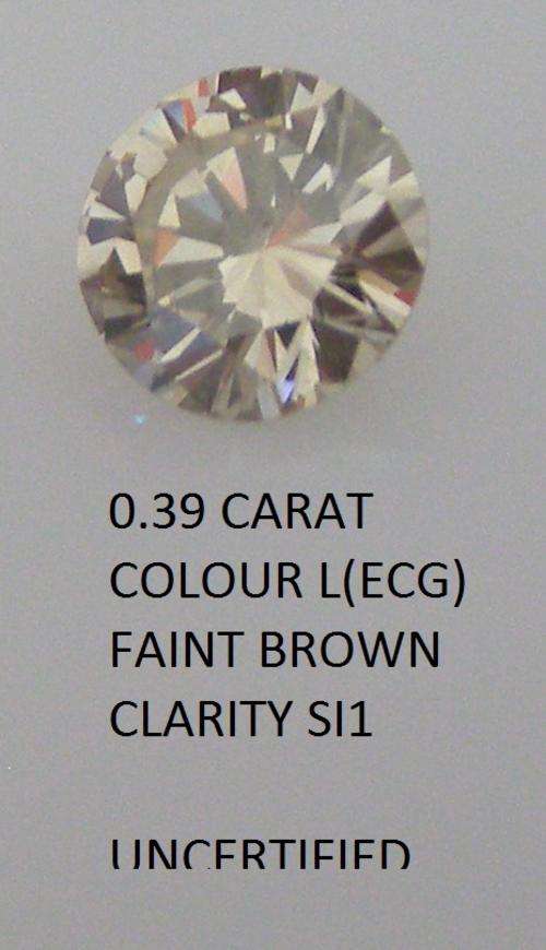 SPARKLING CHAMPAGNE DIAMOND - 0.39 CARAT