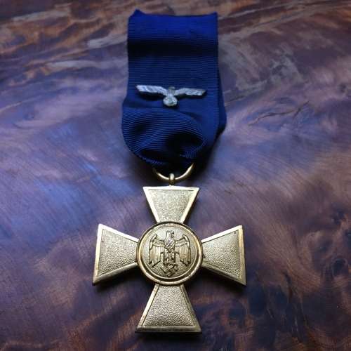 Third Reich Wehrmacht service medal 1st class