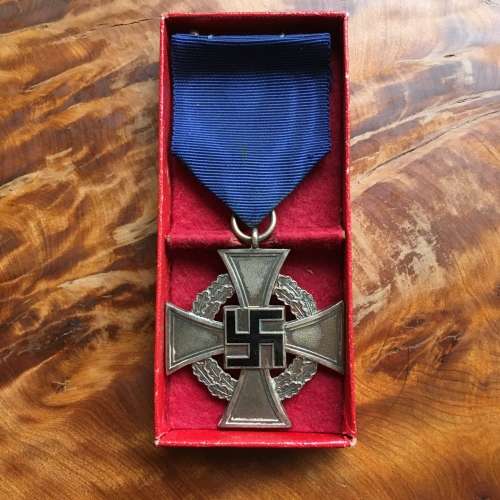 Third Reich 25 years faithful service medal